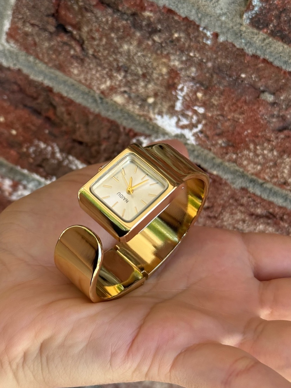 Classic Vintage Cuff Watch - Square Face - Picture 3 of 10